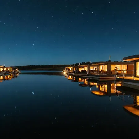 Дом отдыха Floatinghouse Grasshopper
